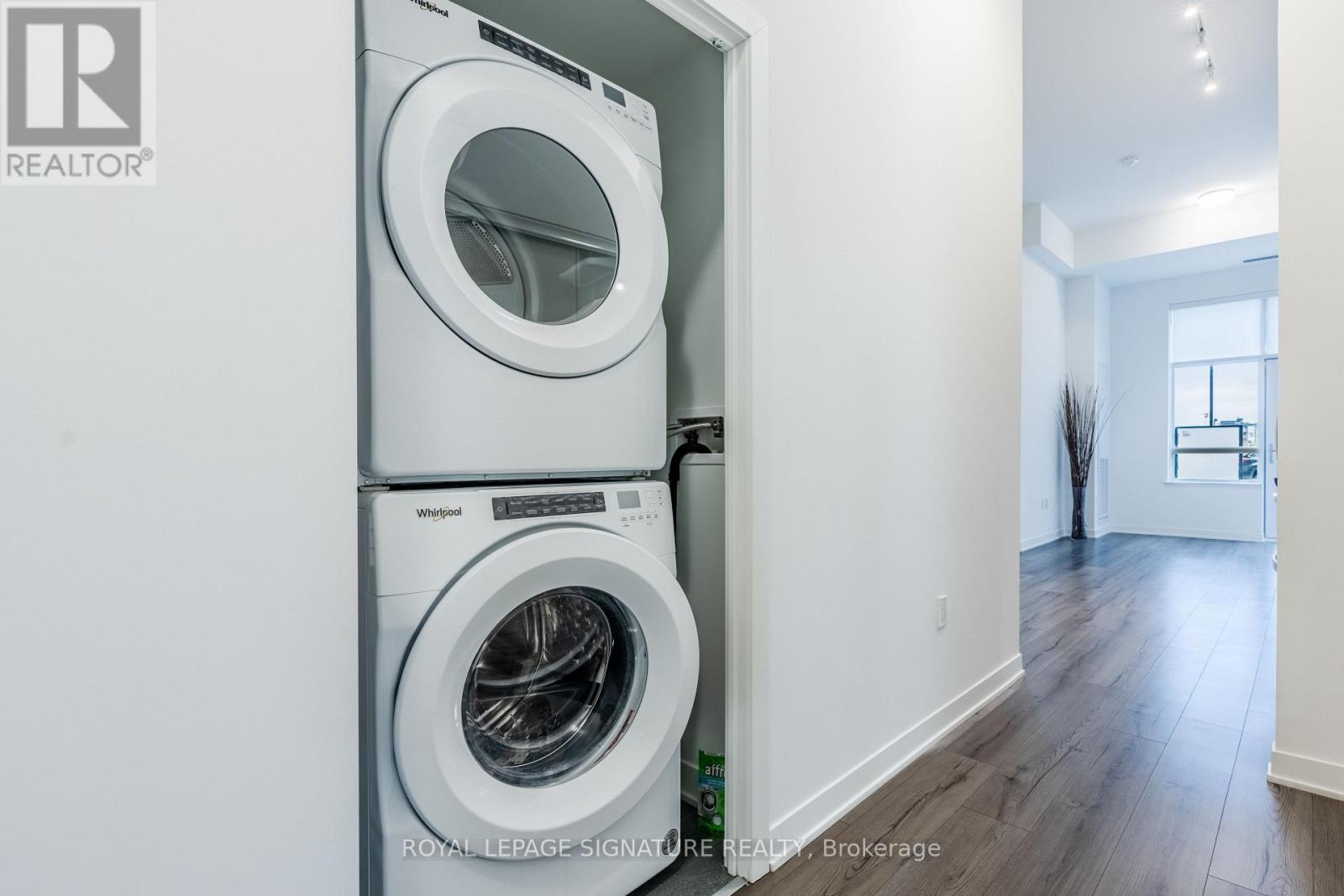 132 - 395 Dundas Street W, Oakville, Ontario  L6M 5R8 - Photo 5 - W13210644