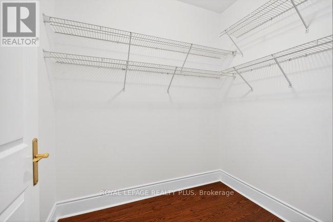 Tph4 - 35 Kingsbridge Garden Circle, Mississauga, Ontario  L5R 3Z5 - Photo 28 - W13210662