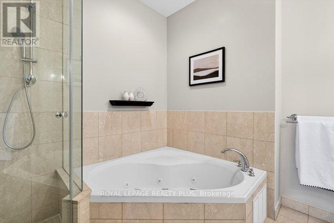 Tph4 - 35 Kingsbridge Garden Circle, Mississauga, Ontario  L5R 3Z5 - Photo 30 - W13210662
