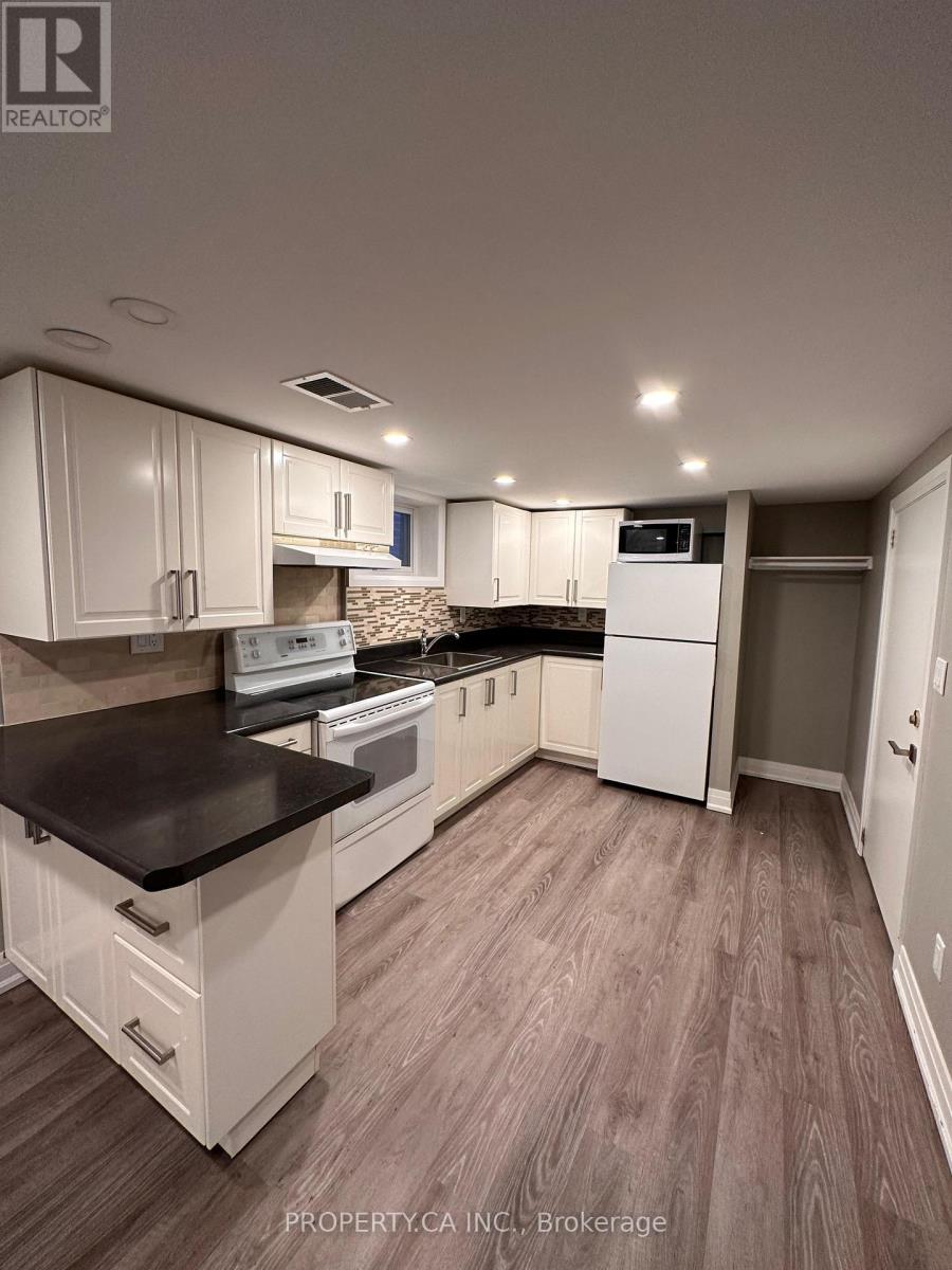 Bsmnt - 94 Hay Avenue, Toronto, Ontario  M8Z 1G4 - Photo 3 - W13210668