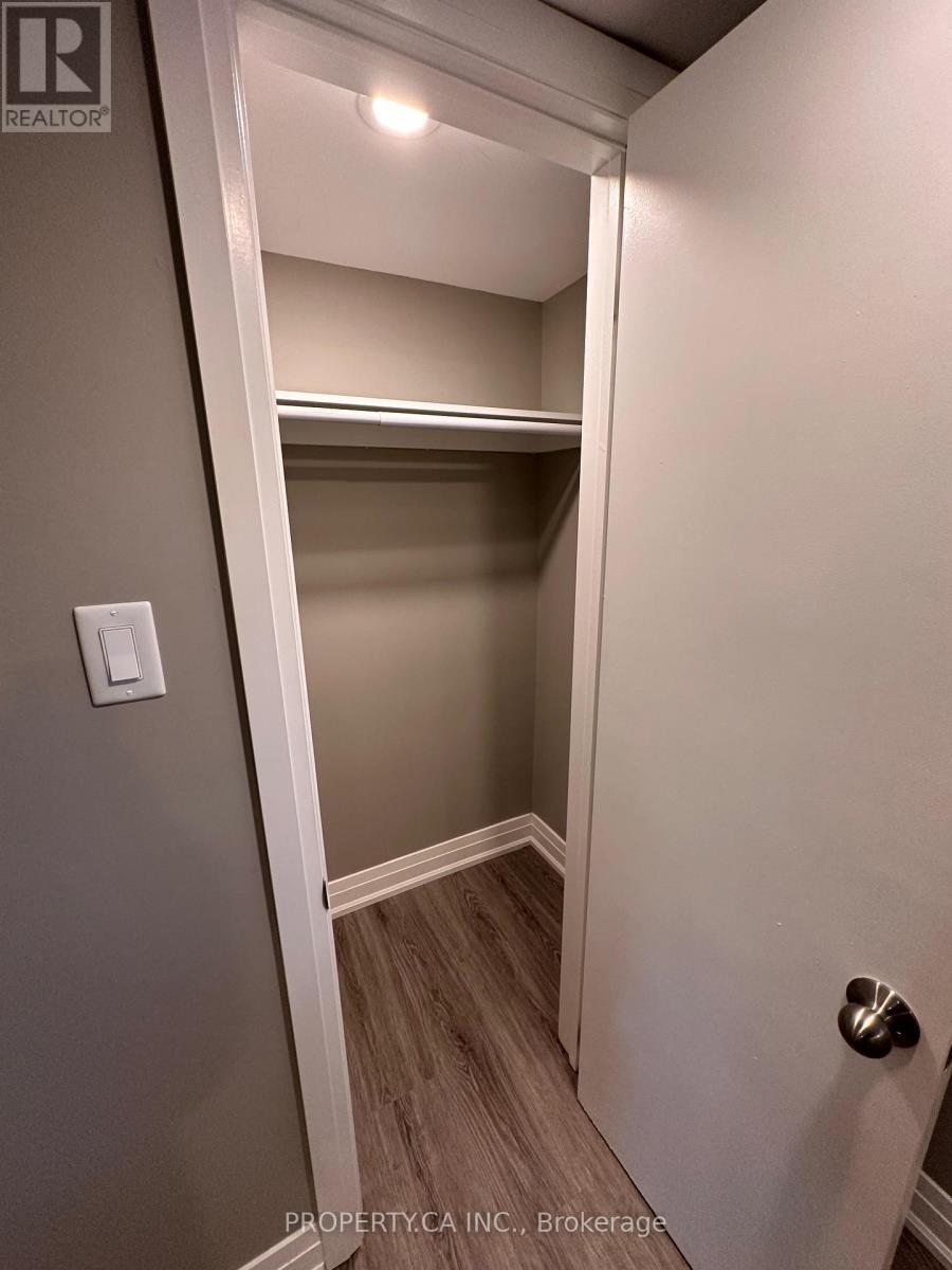 Bsmnt - 94 Hay Avenue, Toronto, Ontario  M8Z 1G4 - Photo 8 - W13210668