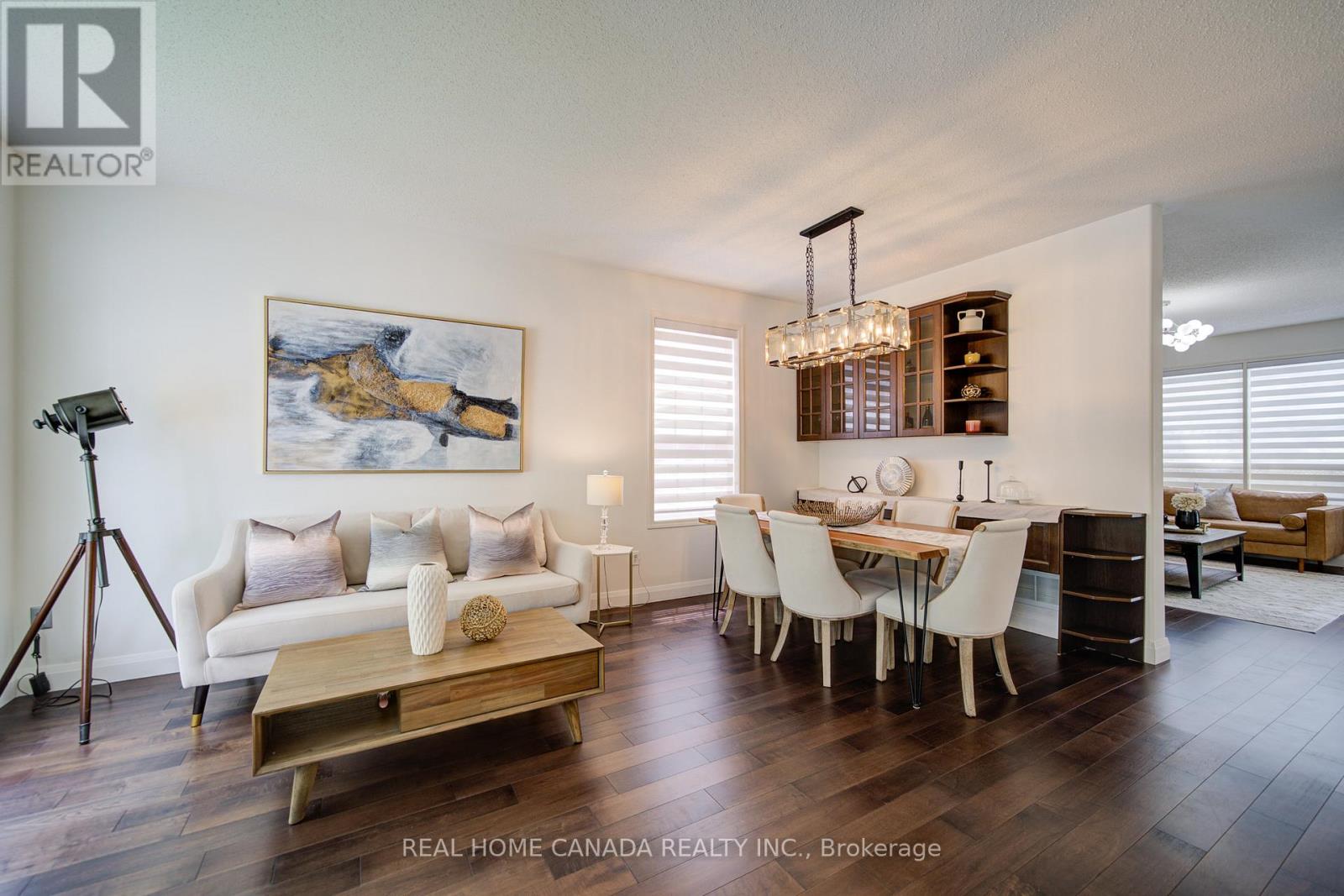 952 Huffman Cres Crescent, Milton, Ontario  L9T 6M7 - Photo 6 - W13210726