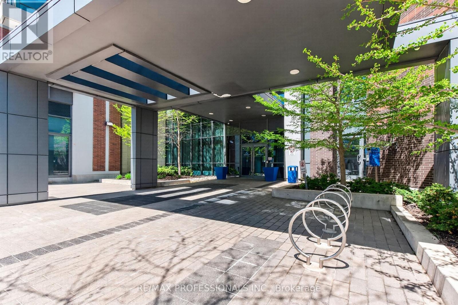 413 - 1 Hurontario Street, Mississauga, Ontario  L5G 0A3 - Photo 3 - W13210746