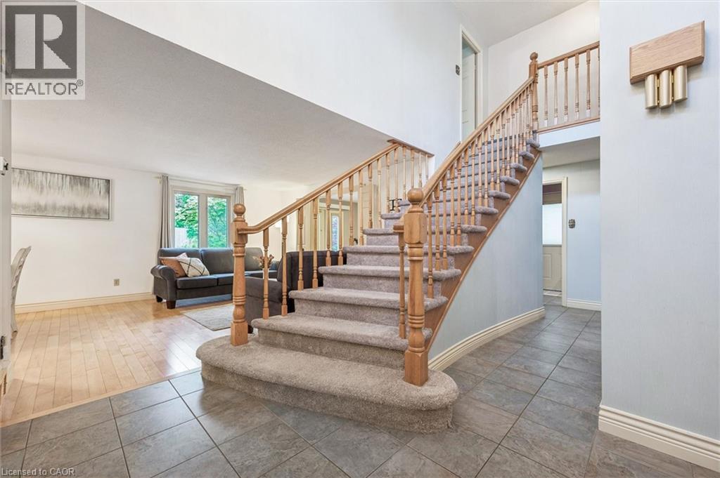 459 Belgreen Way, Waterloo, Ontario  N2L 5X6 - Photo 8 - 40834028