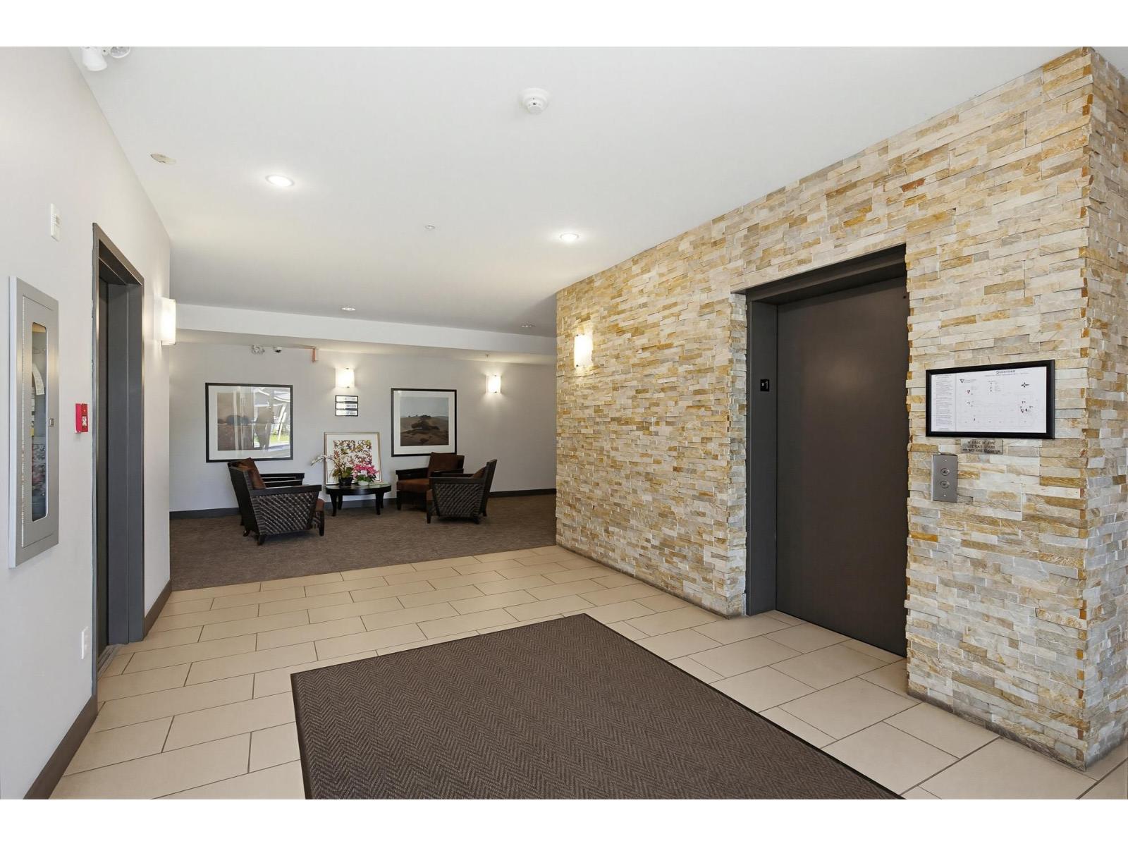 204 33898 Pine Street, Abbotsford, British Columbia  V2S 2P3 - Photo 5 - R3128873