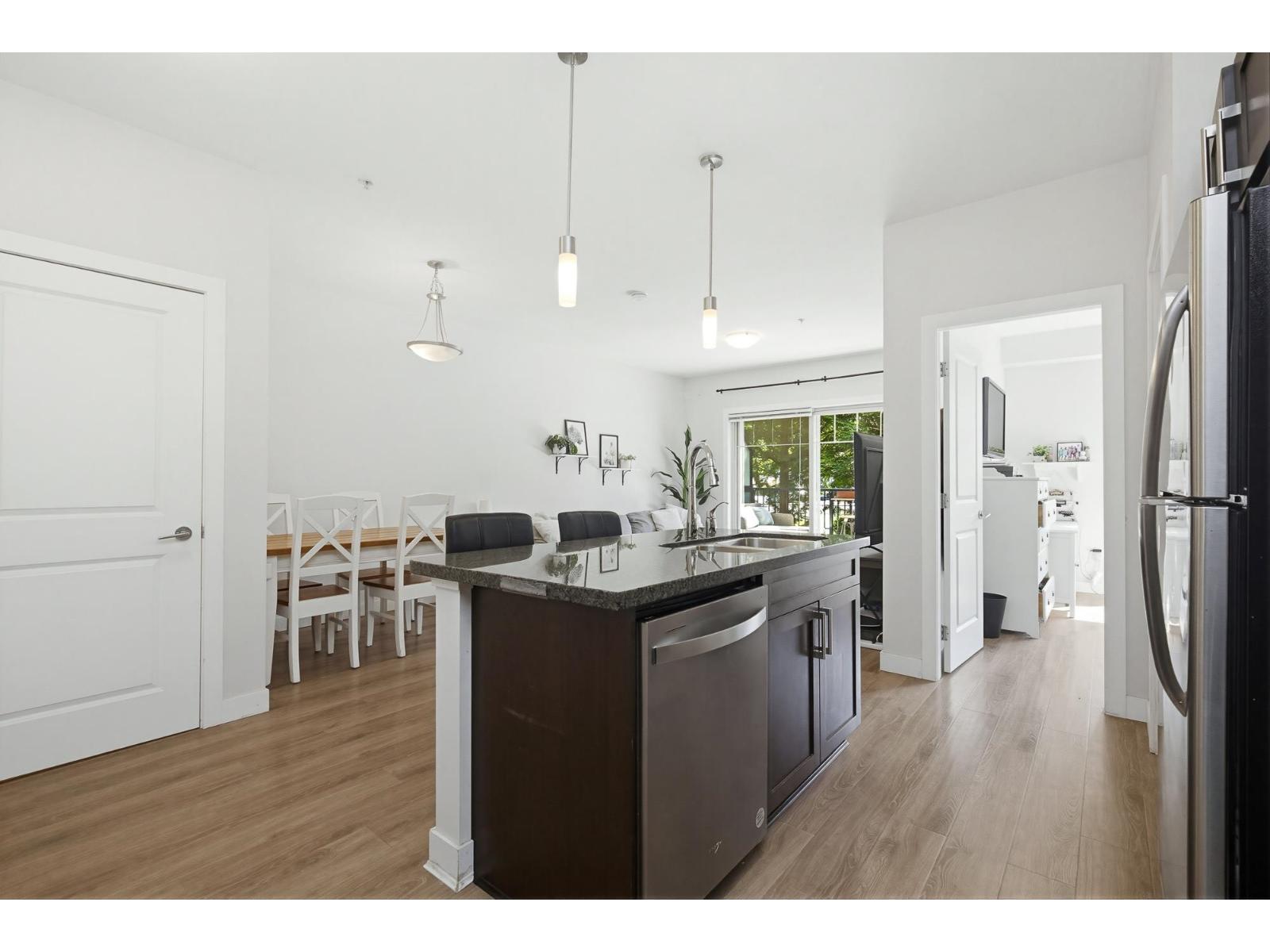 204 33898 Pine Street, Abbotsford, British Columbia  V2S 2P3 - Photo 15 - R3128873