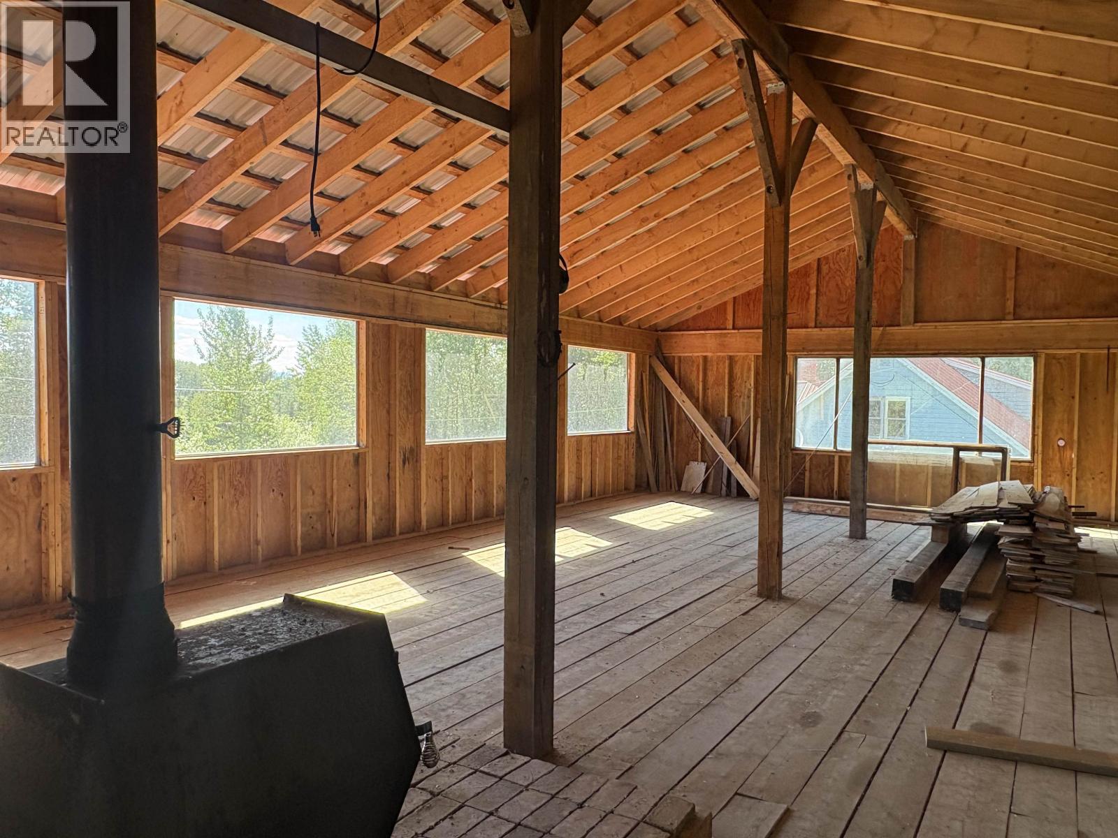 37849 Upper Fraser Road, Upper Fraser, British Columbia  V0J 3M0 - Photo 3 - R3127810