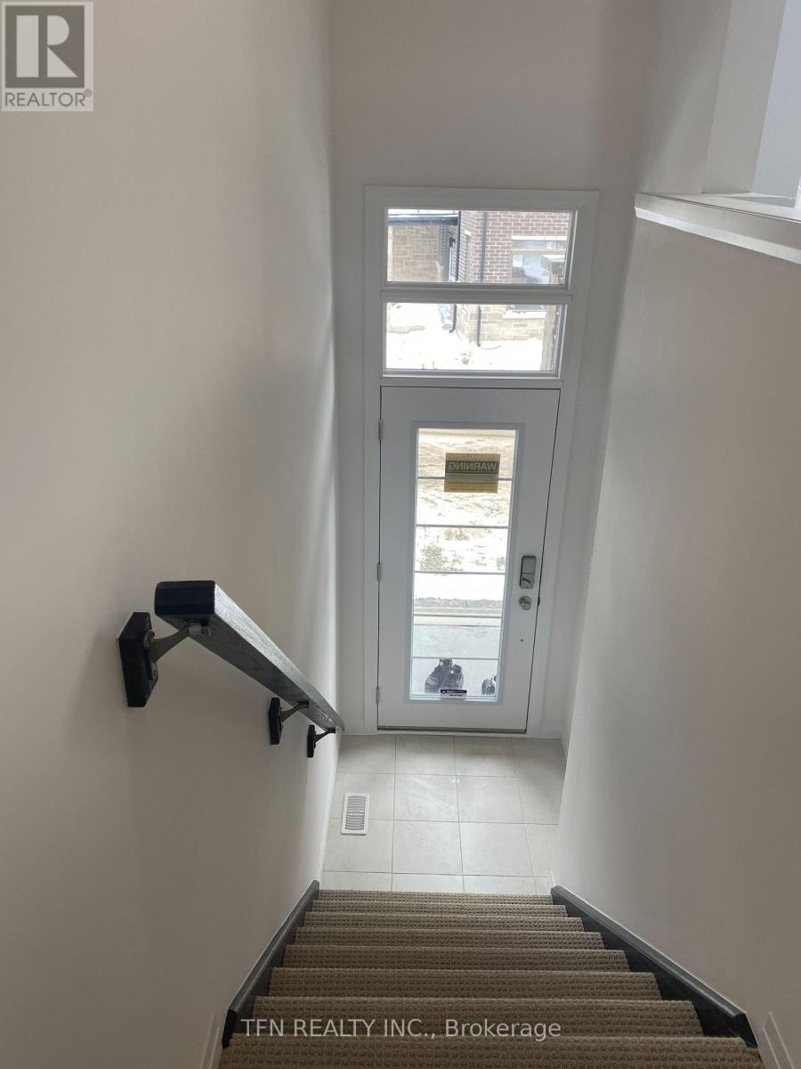 218 - 30 Times Square Boulevard, Hamilton, Ontario  L8J 0M1 - Photo 2 - X13210618