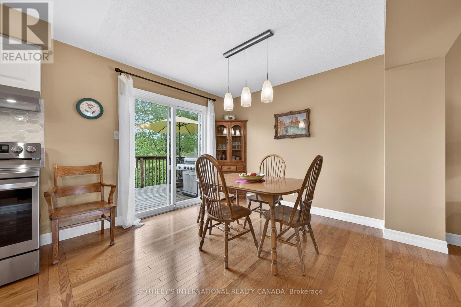 145 Westchester Drive, Kitchener, Ontario  N2B 3L6 - Photo 11 - X13210622