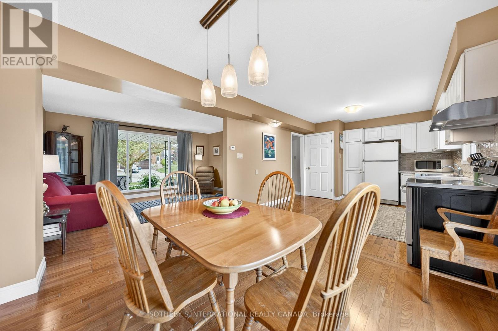 145 Westchester Drive, Kitchener, Ontario  N2B 3L6 - Photo 13 - X13210622