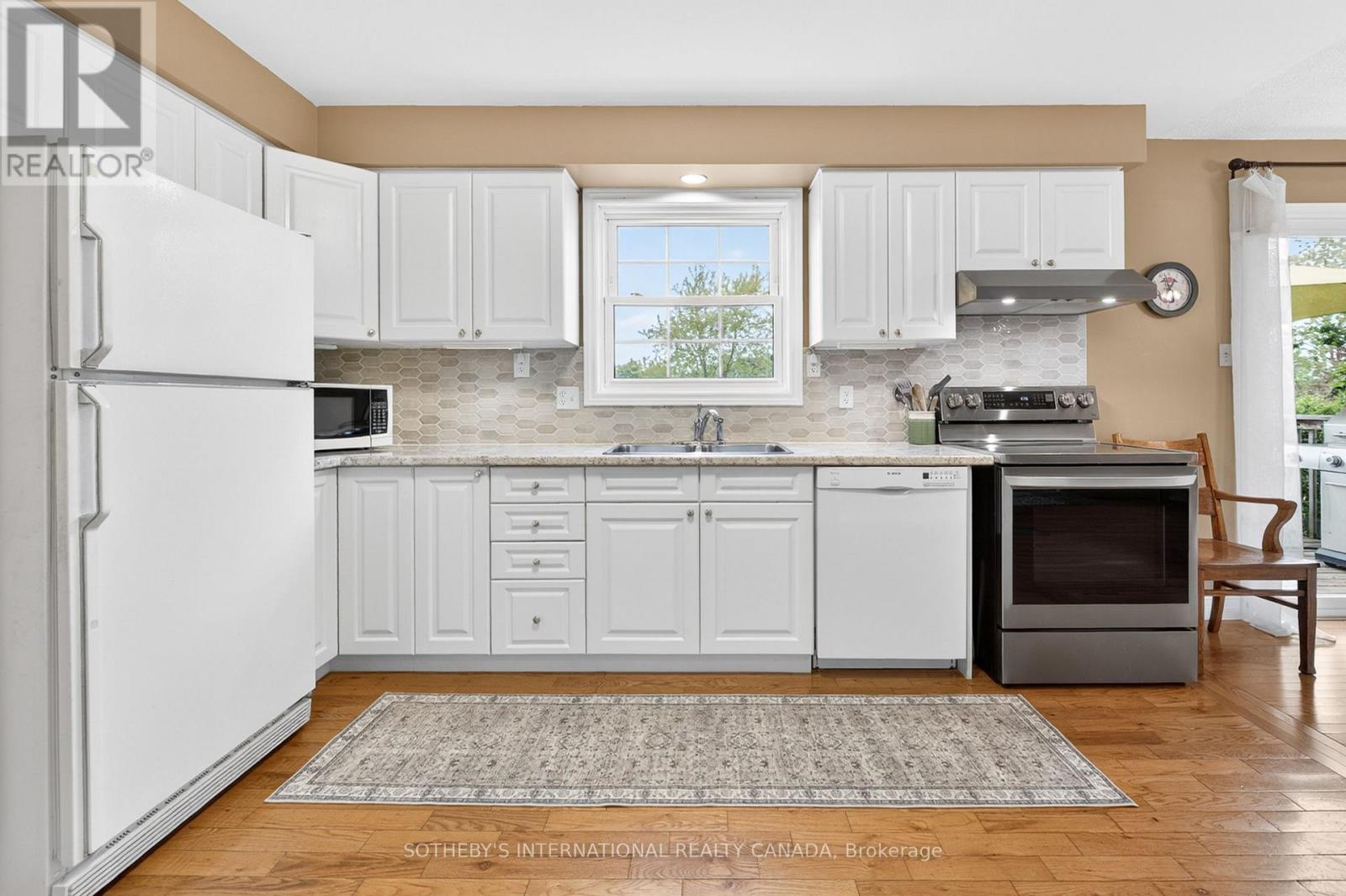 145 Westchester Drive, Kitchener, Ontario  N2B 3L6 - Photo 17 - X13210622