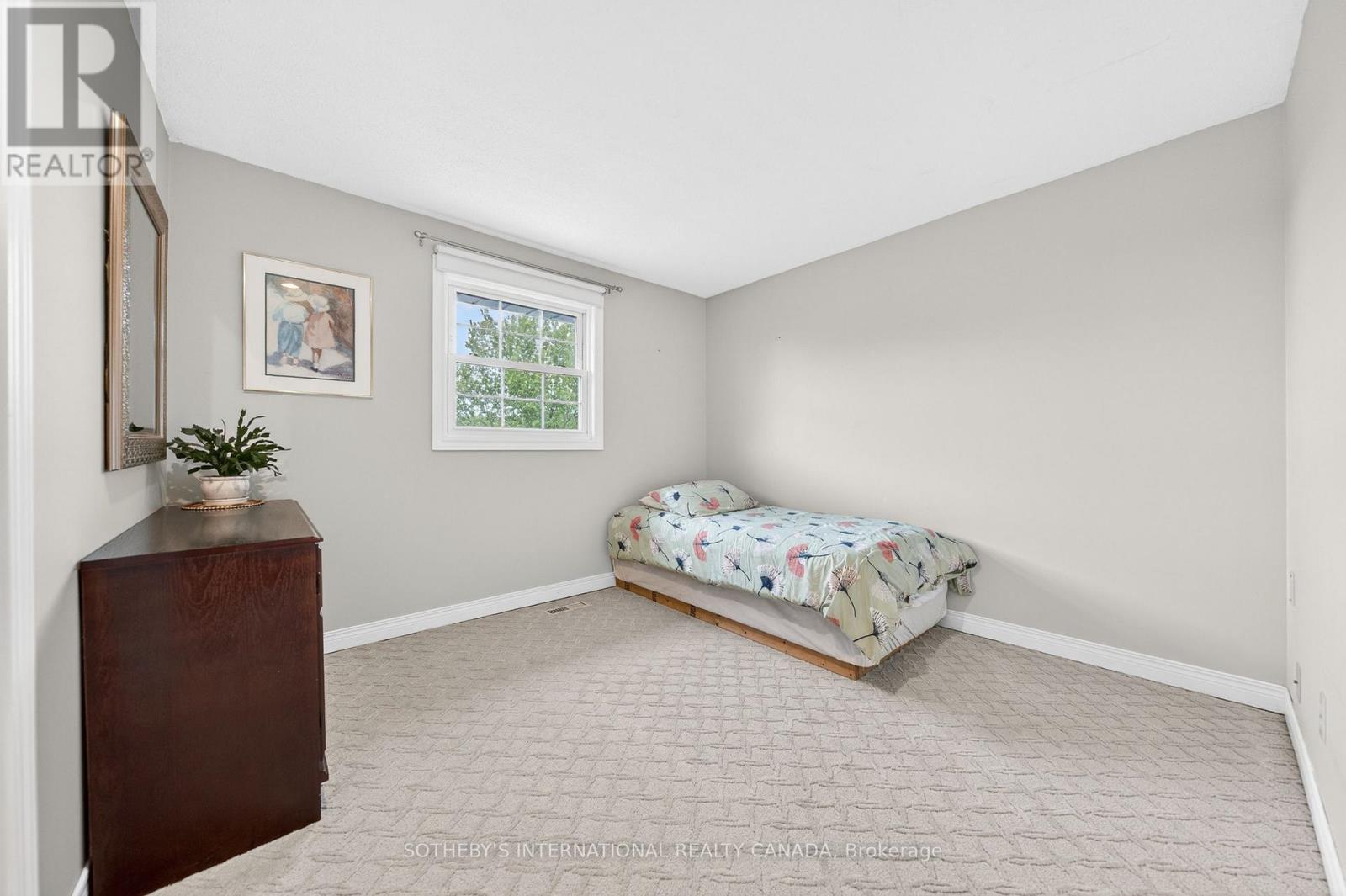 145 Westchester Drive, Kitchener, Ontario  N2B 3L6 - Photo 23 - X13210622
