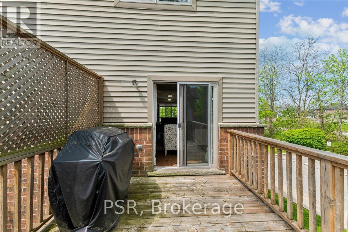30 Chapman Lane, Hamilton, Ontario  L9G 0A5 - Photo 15 - X13210722