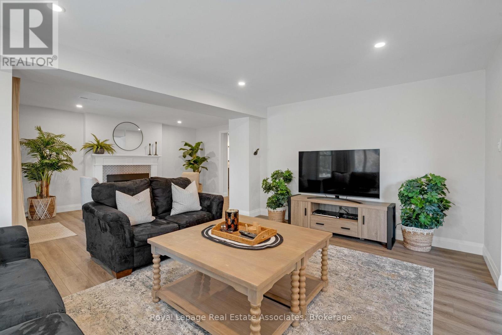 23 Handorf Drive, Cambridge, Ontario  N3C 3Y2 - Photo 34 - X13210780