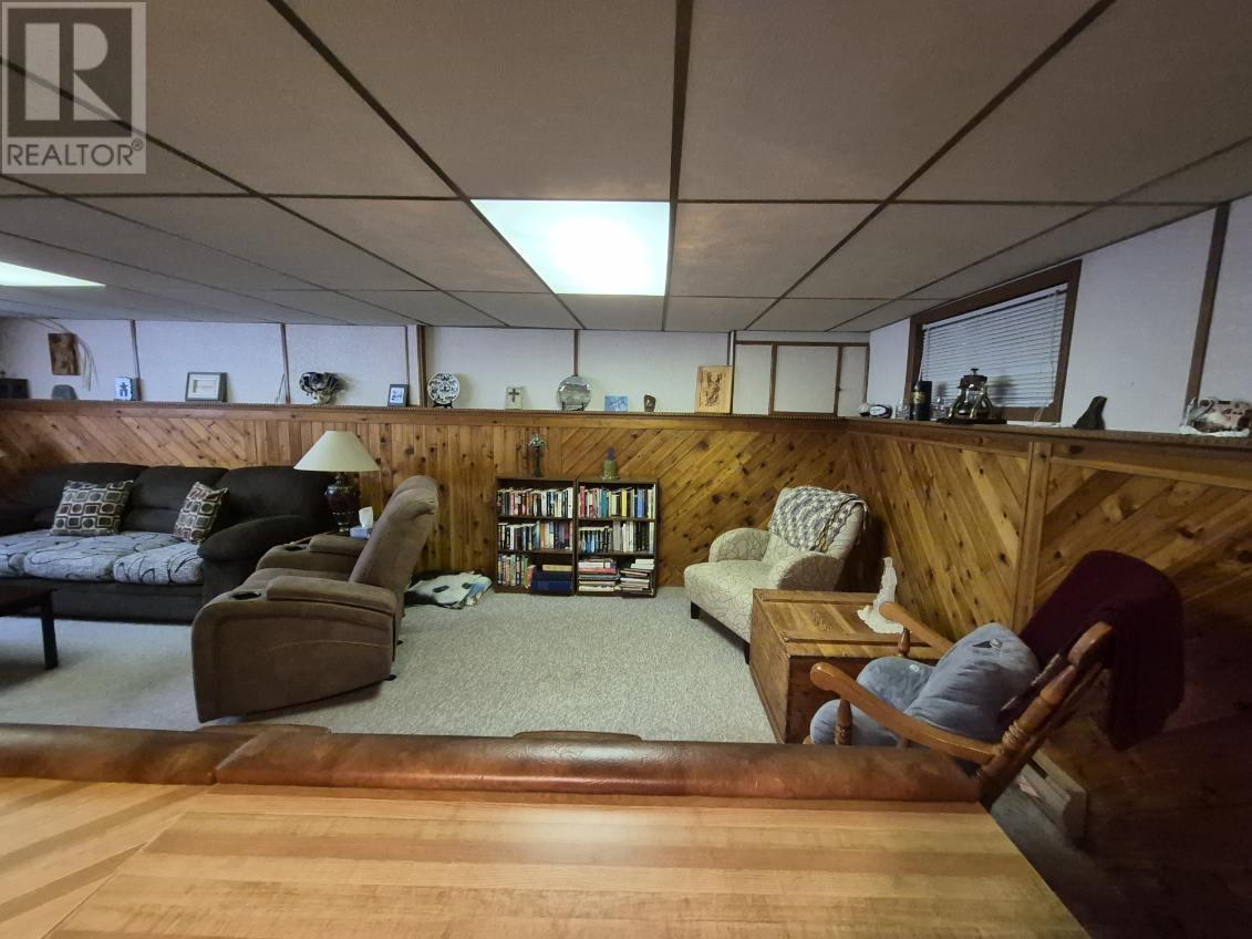 13 Moose Drive, Manitouwadge, Ontario  P0T 2C0 - Photo 30 - TB2600188