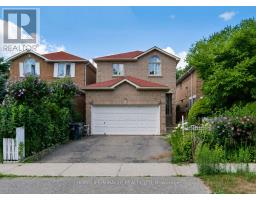 58 DEANSCROFT SQUARE, Toronto, Ontario