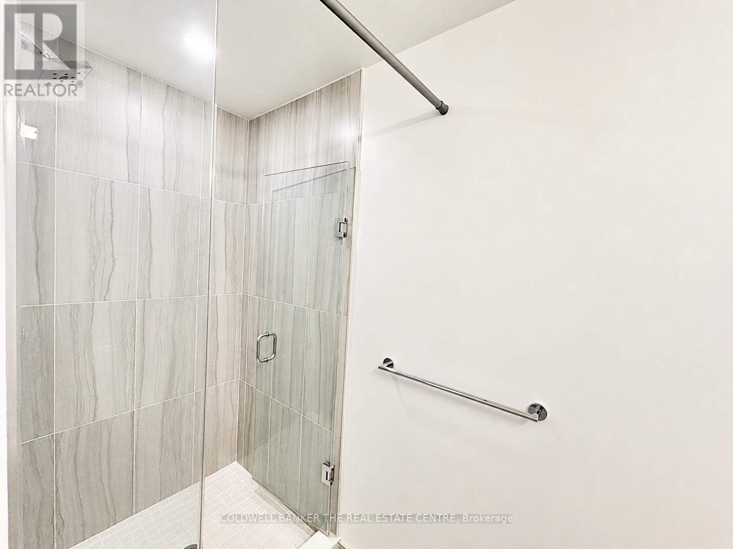 2106 - 225 Village Green Square, Toronto, Ontario  M1S 0L3 - Photo 16 - E13079220