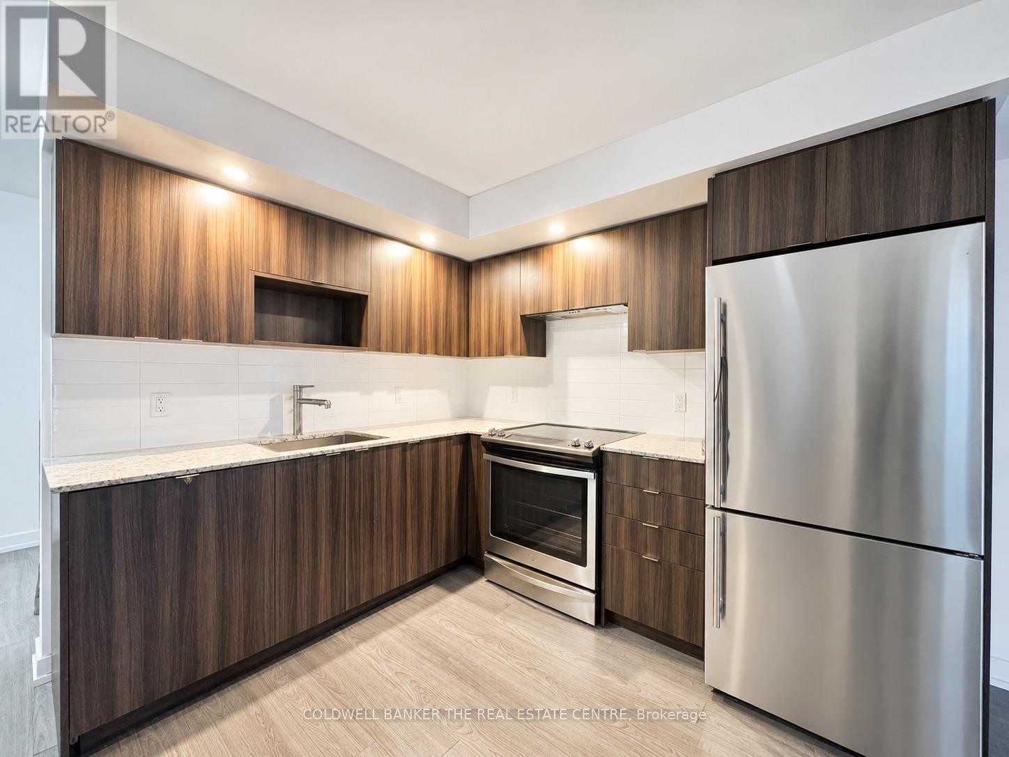 2106 - 225 Village Green Square, Toronto, Ontario  M1S 0L3 - Photo 4 - E13079220