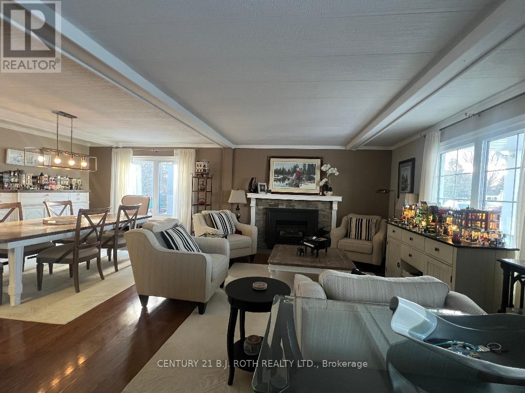 29 Corner Brook Trail, Innisfil, Ontario  L9S 1P2 - Photo 4 - N13046144