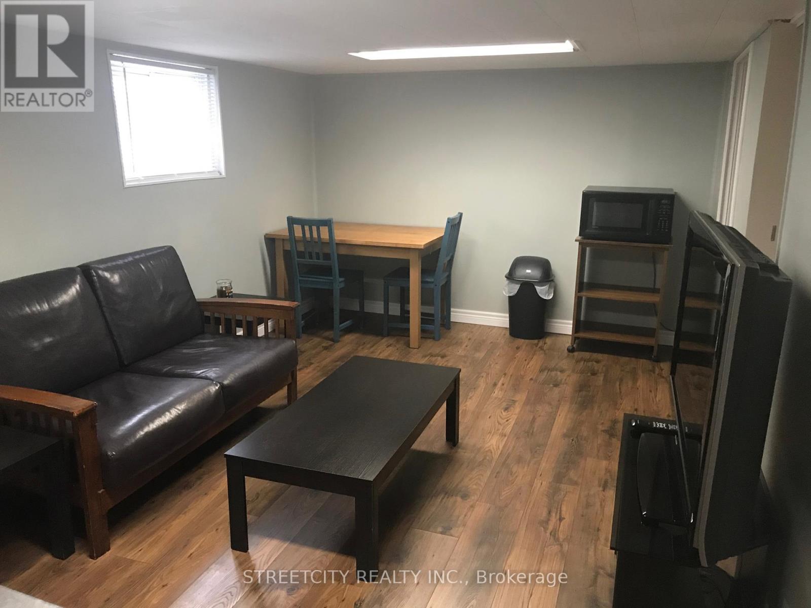 217 Kathleen Avenue, Sarnia, Ontario  N7T 1E1 - Photo 13 - X13209764