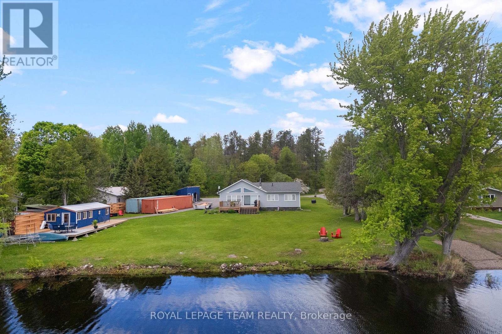 39 Columbine Lane, North Algona Wilberforce, Ontario K0J 1T0 - Photo 3 - X12941928