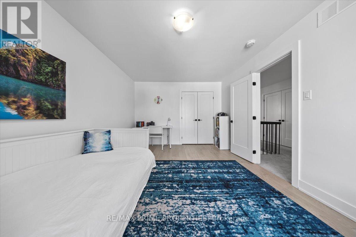 1535 Kamouraska Circle, Ottawa, Ontario K1C 3J1 - Photo 33 - X12993018