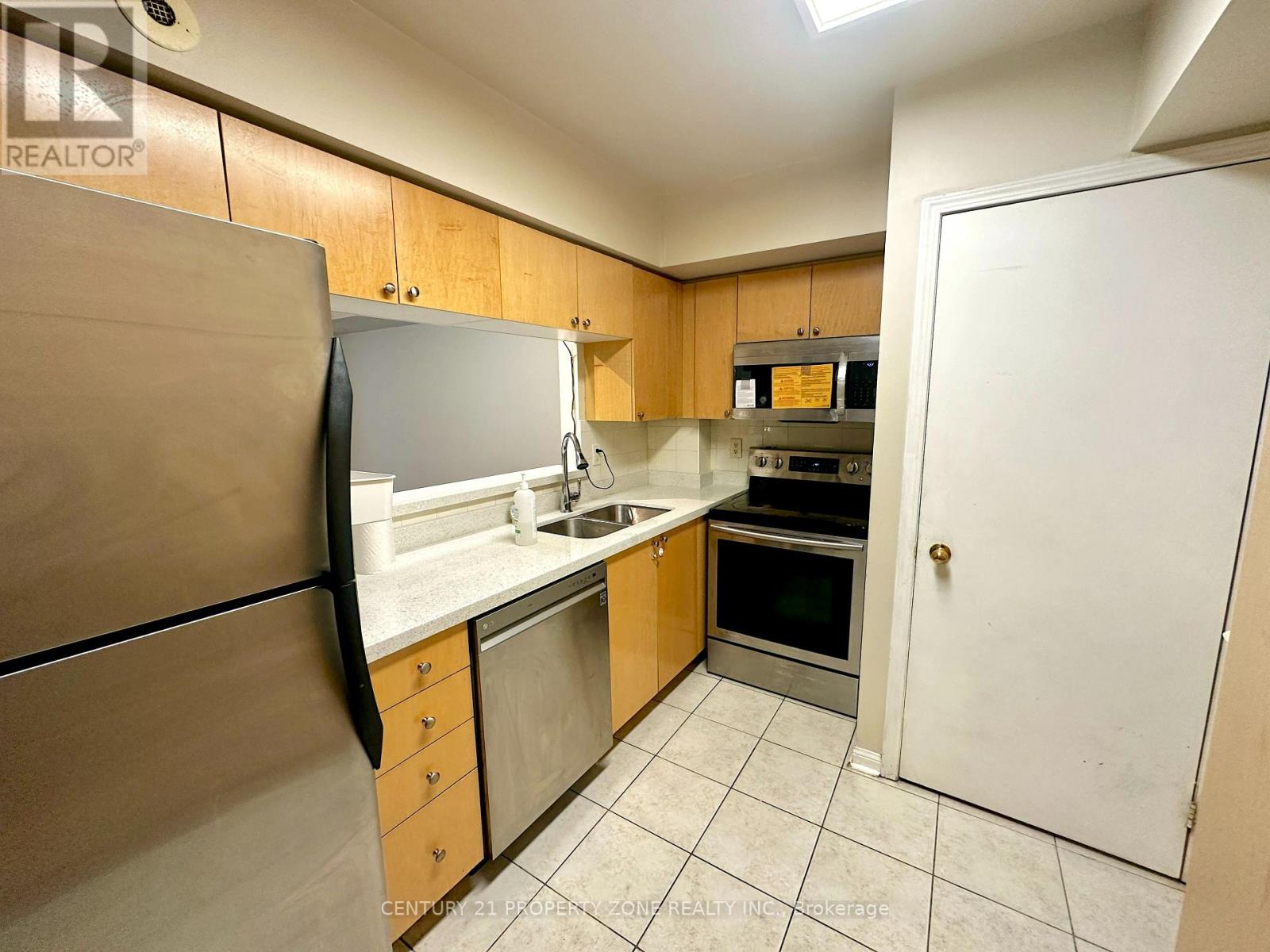 1214 - 5 Everson Drive, Toronto, Ontario  M2N 7C3 - Photo 8 - C13069982