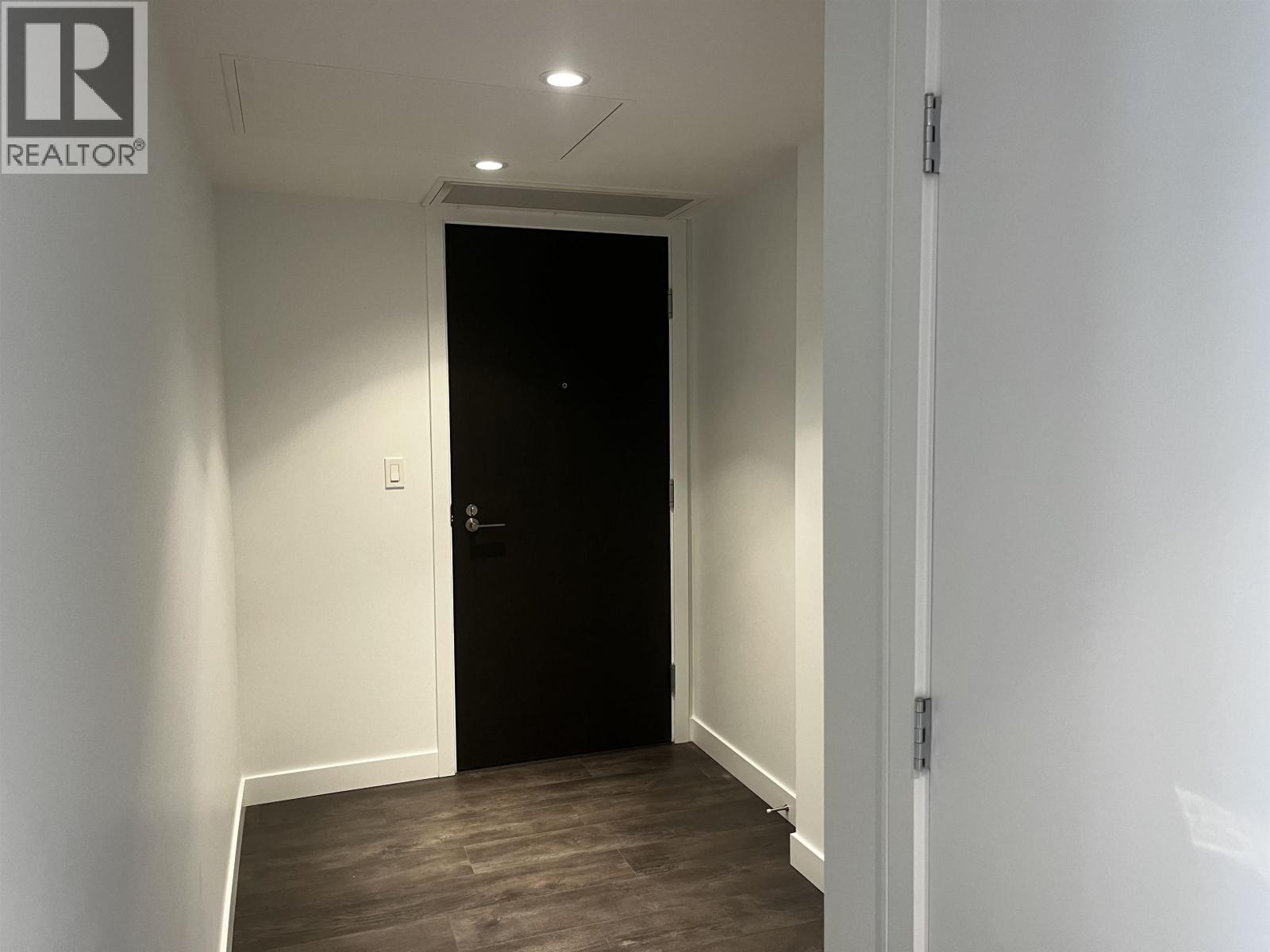 803 1500 Fern Street, North Vancouver, British Columbia  V7J 1H6 - Photo 10 - R3129392