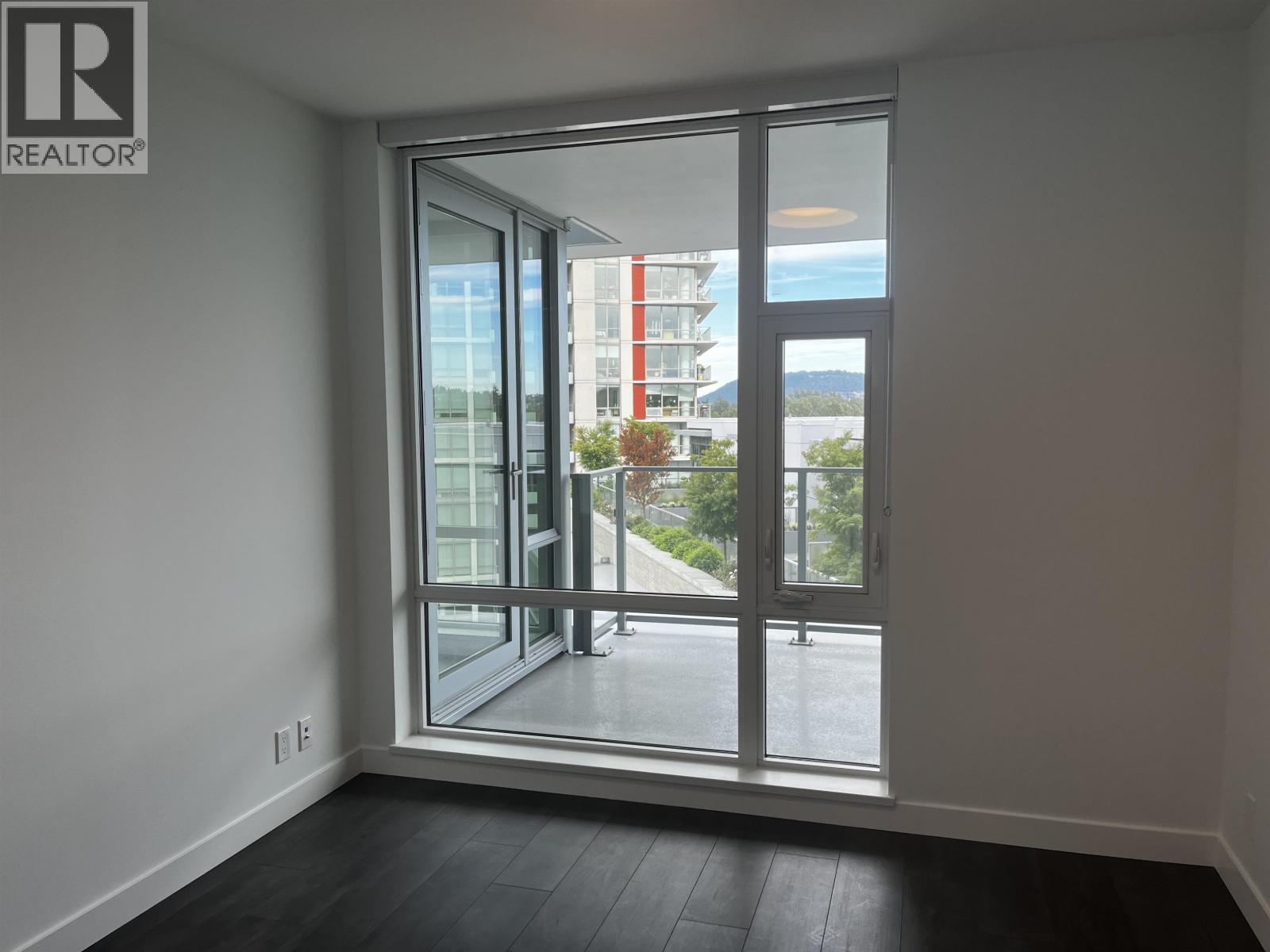 803 1500 Fern Street, North Vancouver, British Columbia  V7J 1H6 - Photo 5 - R3129392