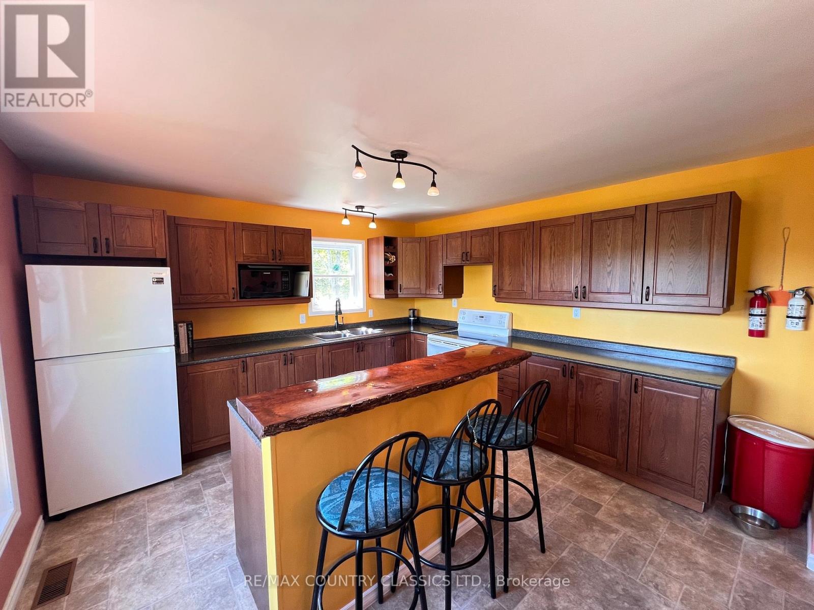 529 Mayo Lake Road, Carlow/mayo, Ontario  K0L 1C0 - Photo 18 - X13210508