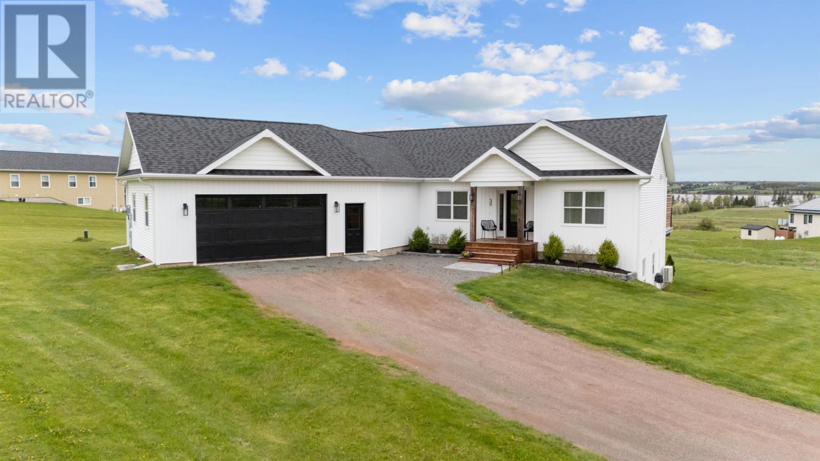 39 Harrods Lane, Fairview, Prince Edward Island  C0A 1H2 - Photo 3 - 202612538