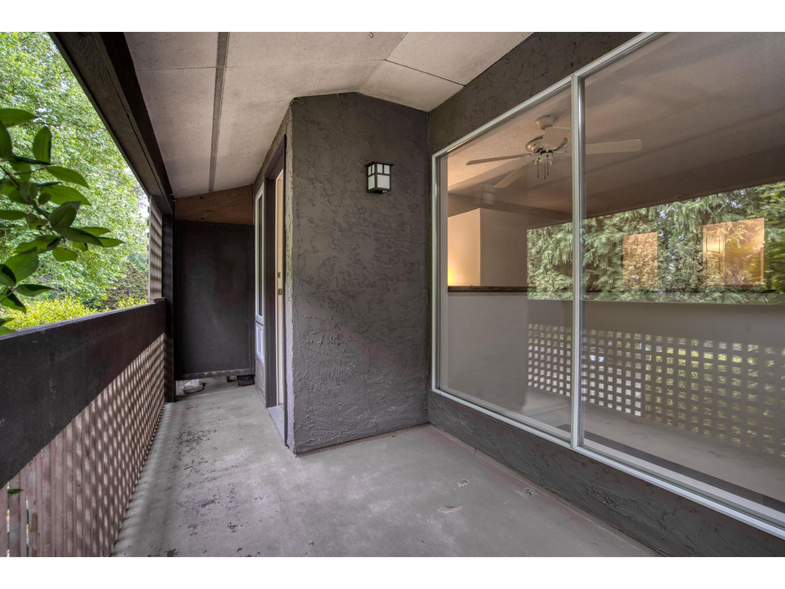 1216 34909 Old Yale Road, Abbotsford, British Columbia  V3G 2E7 - Photo 4 - R3128403
