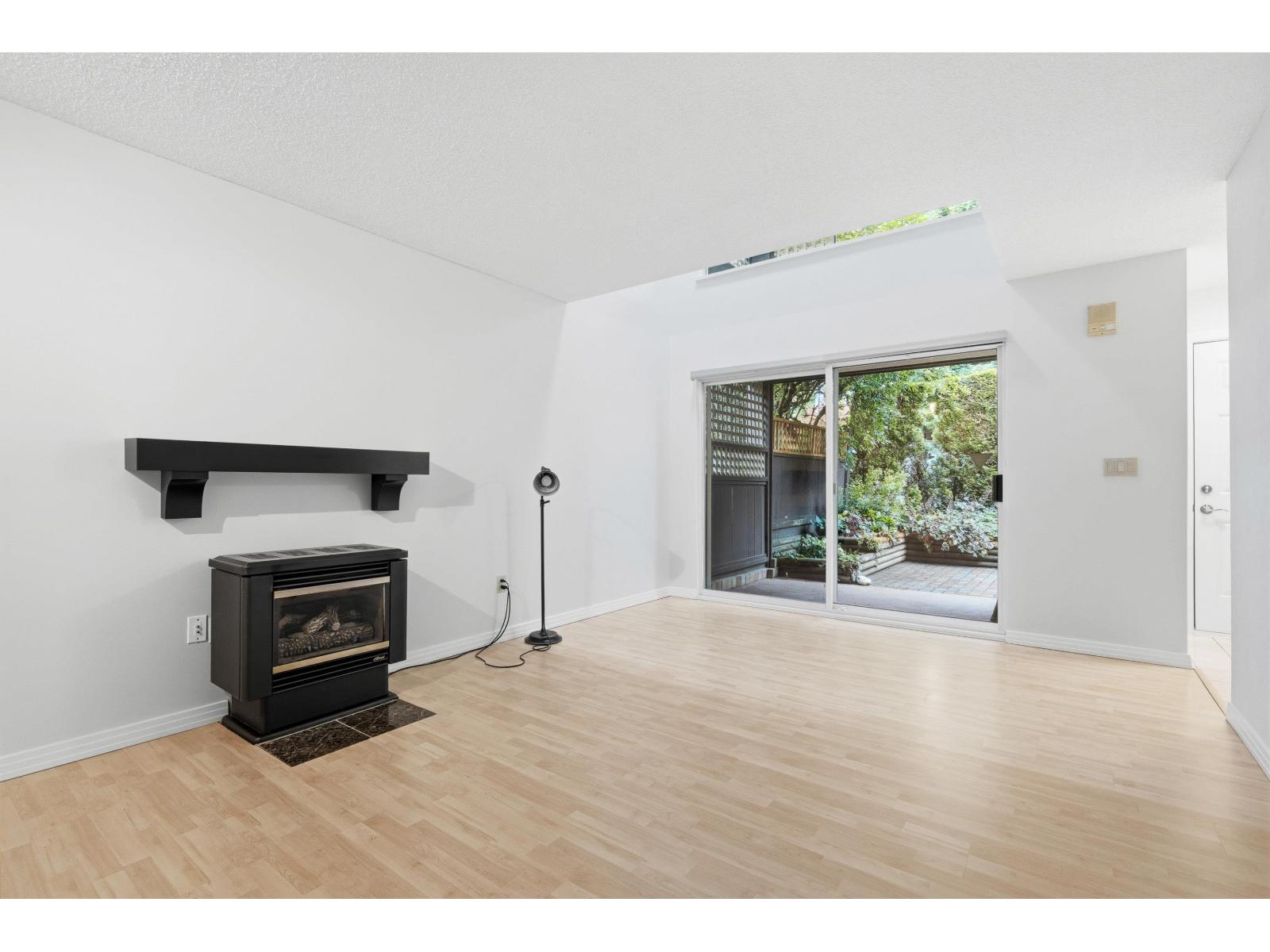 1216 34909 Old Yale Road, Abbotsford, British Columbia  V3G 2E7 - Photo 12 - R3128403