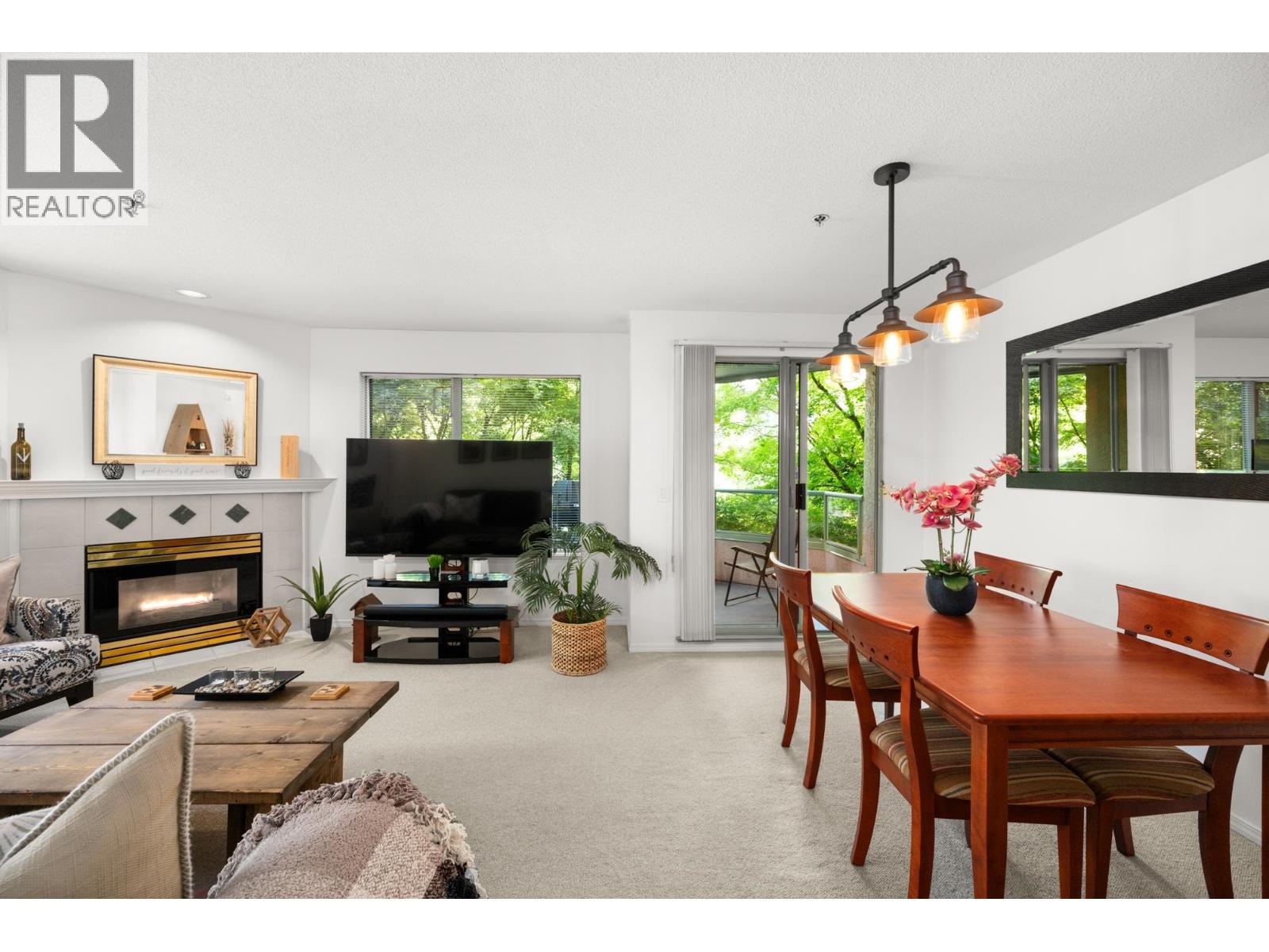 410 6737 Station Hill Court, Burnaby, British Columbia  V3N 4V2 - Photo 4 - R3128489