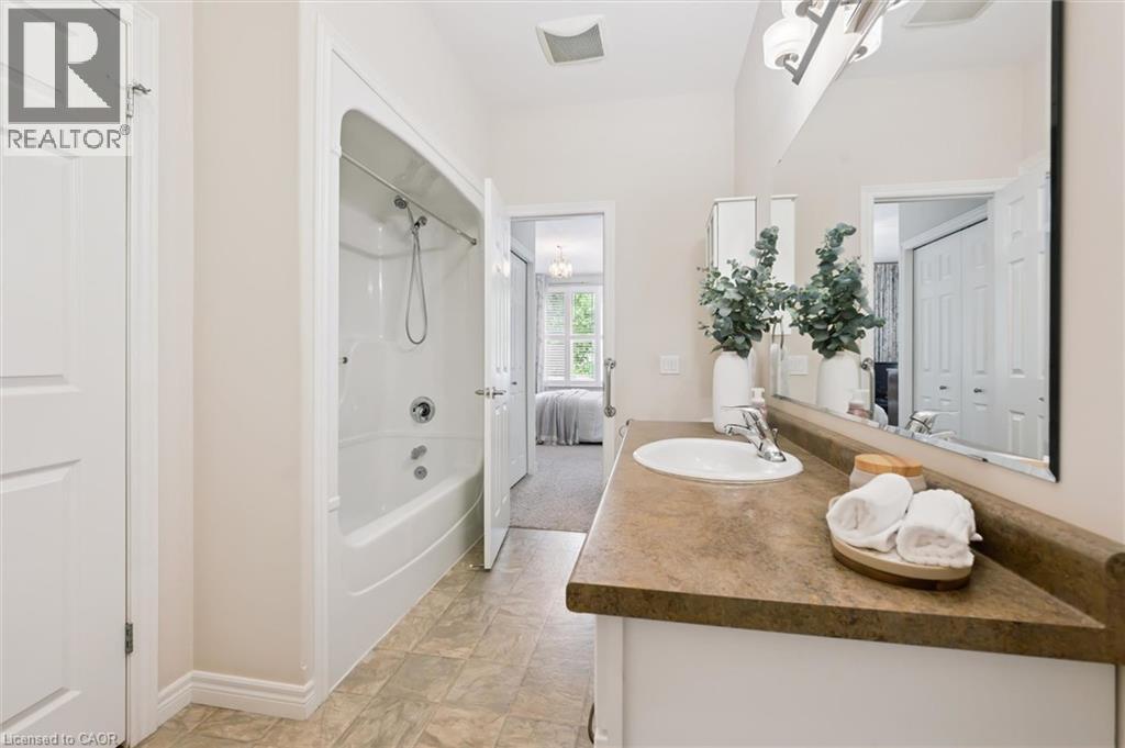 20 Isherwood Avenue Unit# 128, Cambridge, Ontario  N1R 8P9 - Photo 23 - 40833415
