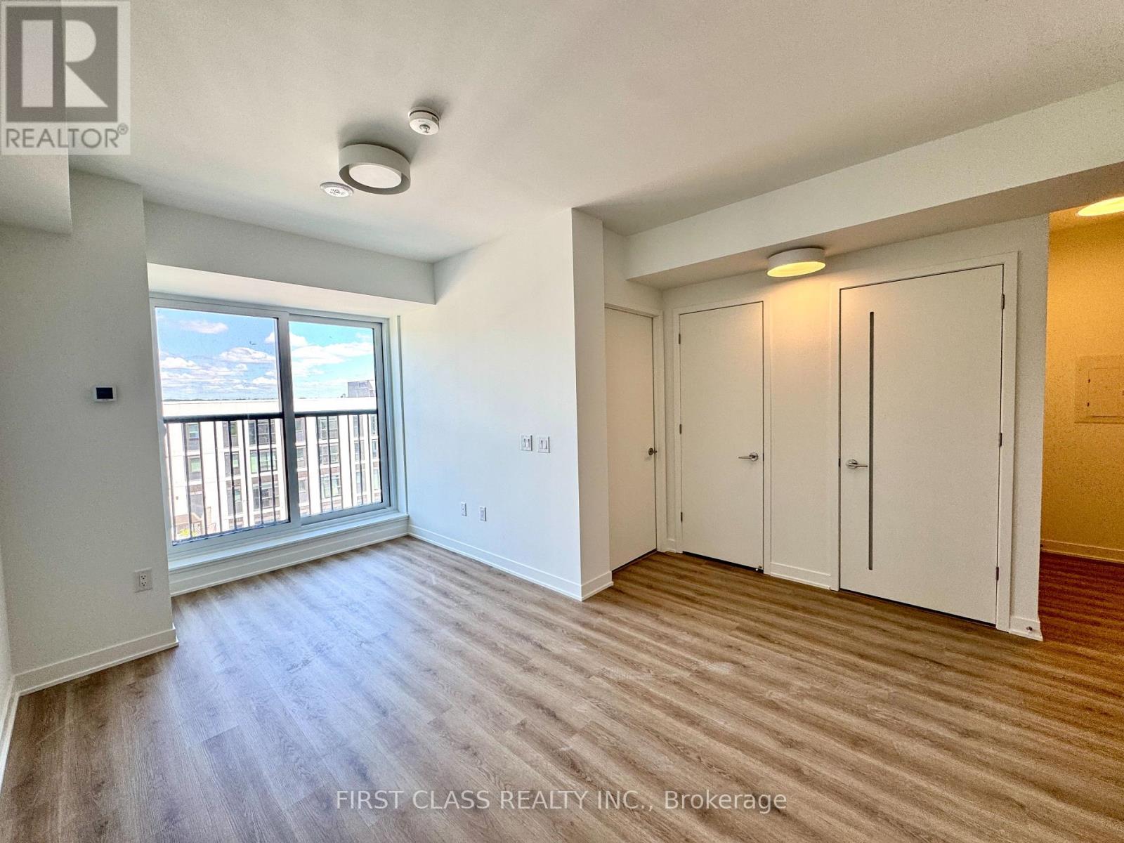 1109 - 10 Oak Street, Toronto, Ontario  M5A 0Z1 - Photo 2 - C13210866