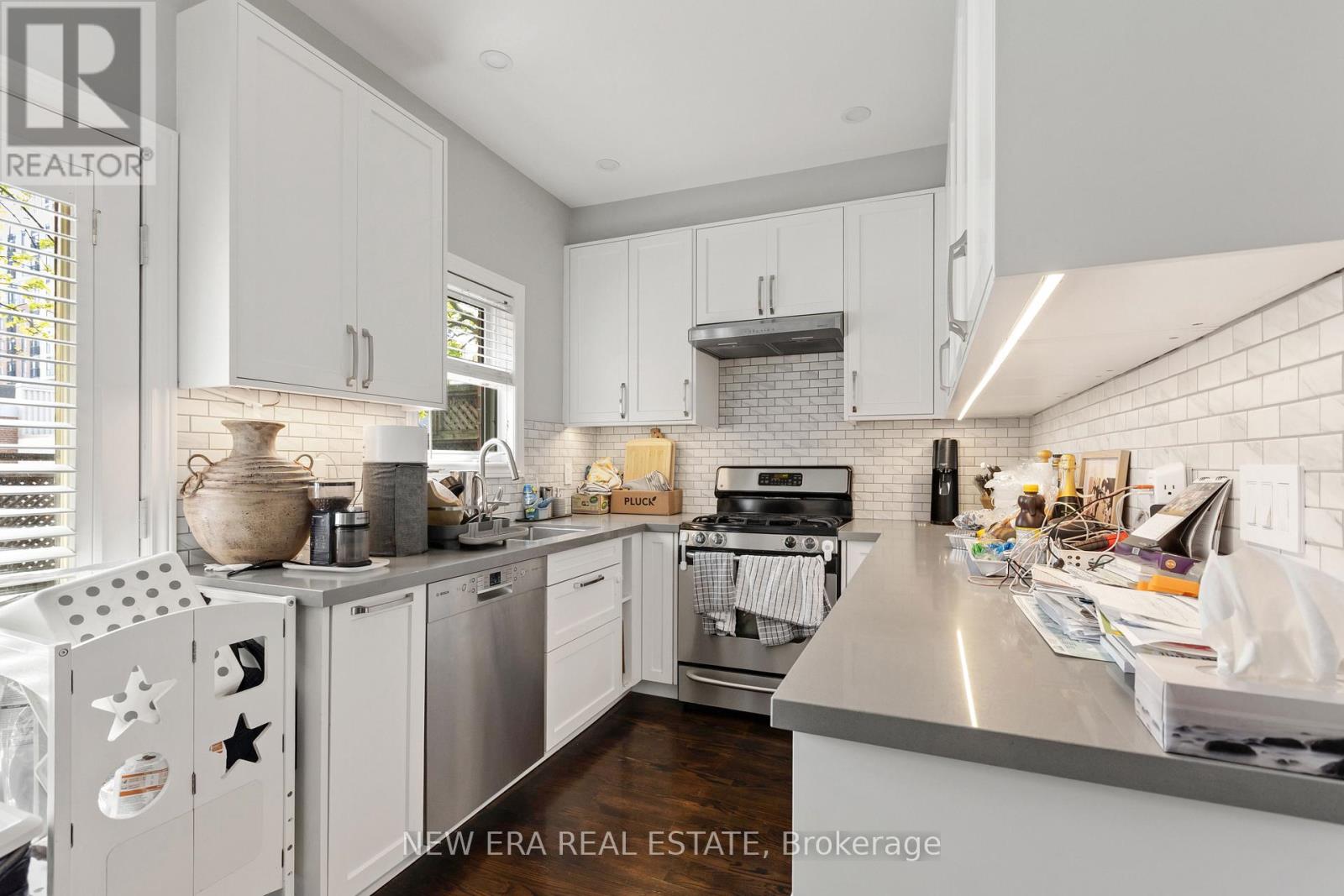 B - 35 Spruce Street, Toronto, Ontario  M5A 2H8 - Photo 11 - C13210892