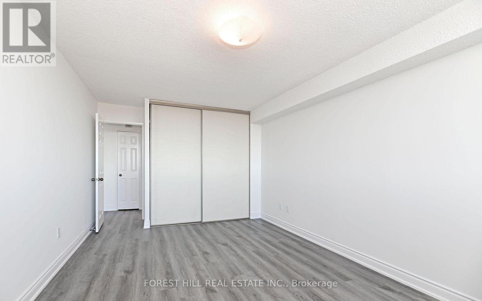 1205 - 3000 Bathurst Street, Toronto, Ontario  M6B 3B4 - Photo 10 - C13210940