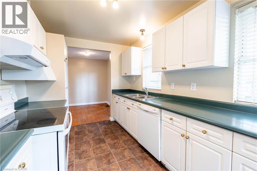 699 Rymal Road W, Hamilton, Ontario  L4B 2N9 - Photo 18 - 40834597