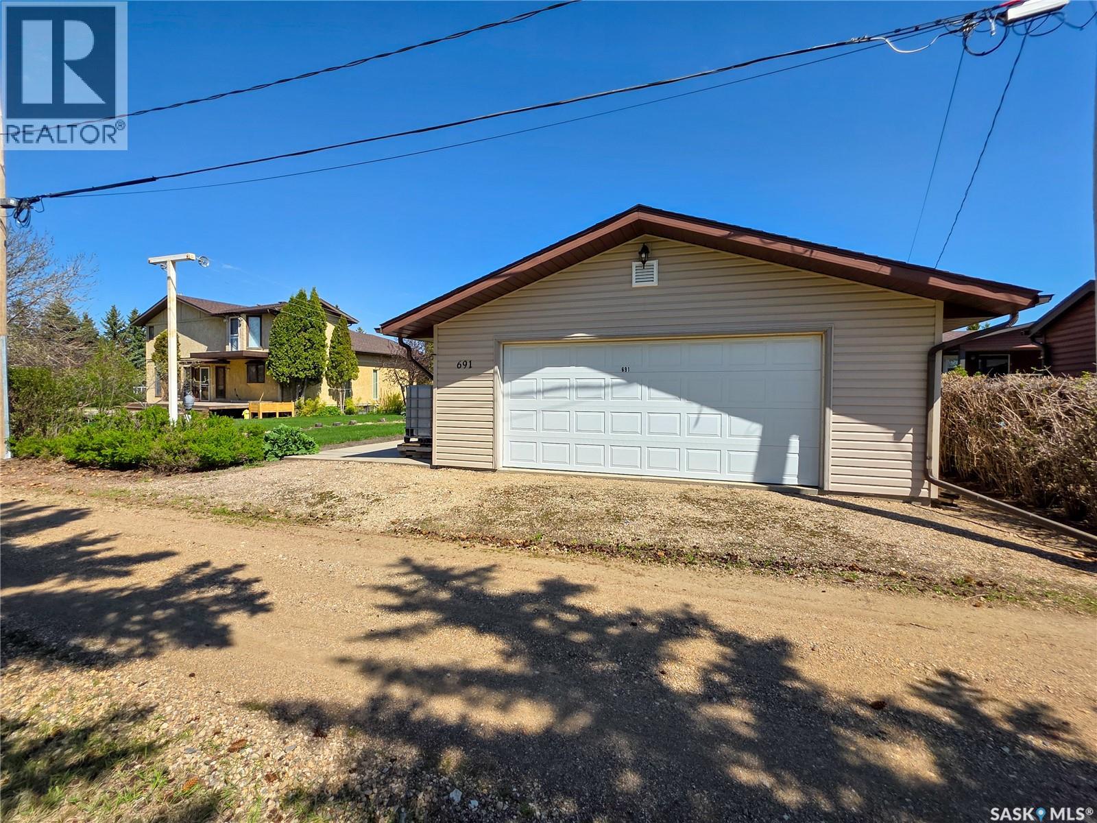 691 10th Avenue W, Melville, Saskatchewan  S0A 2P0 - Photo 11 - SK037455