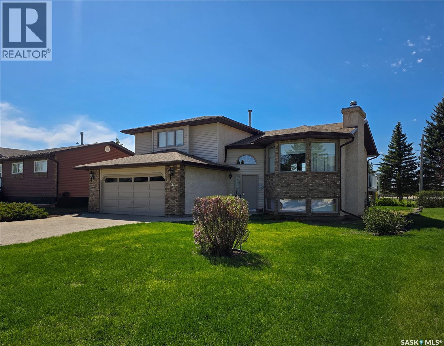 691 10th Avenue W, Melville, Saskatchewan  S0A 2P0 - Photo 3 - SK037455