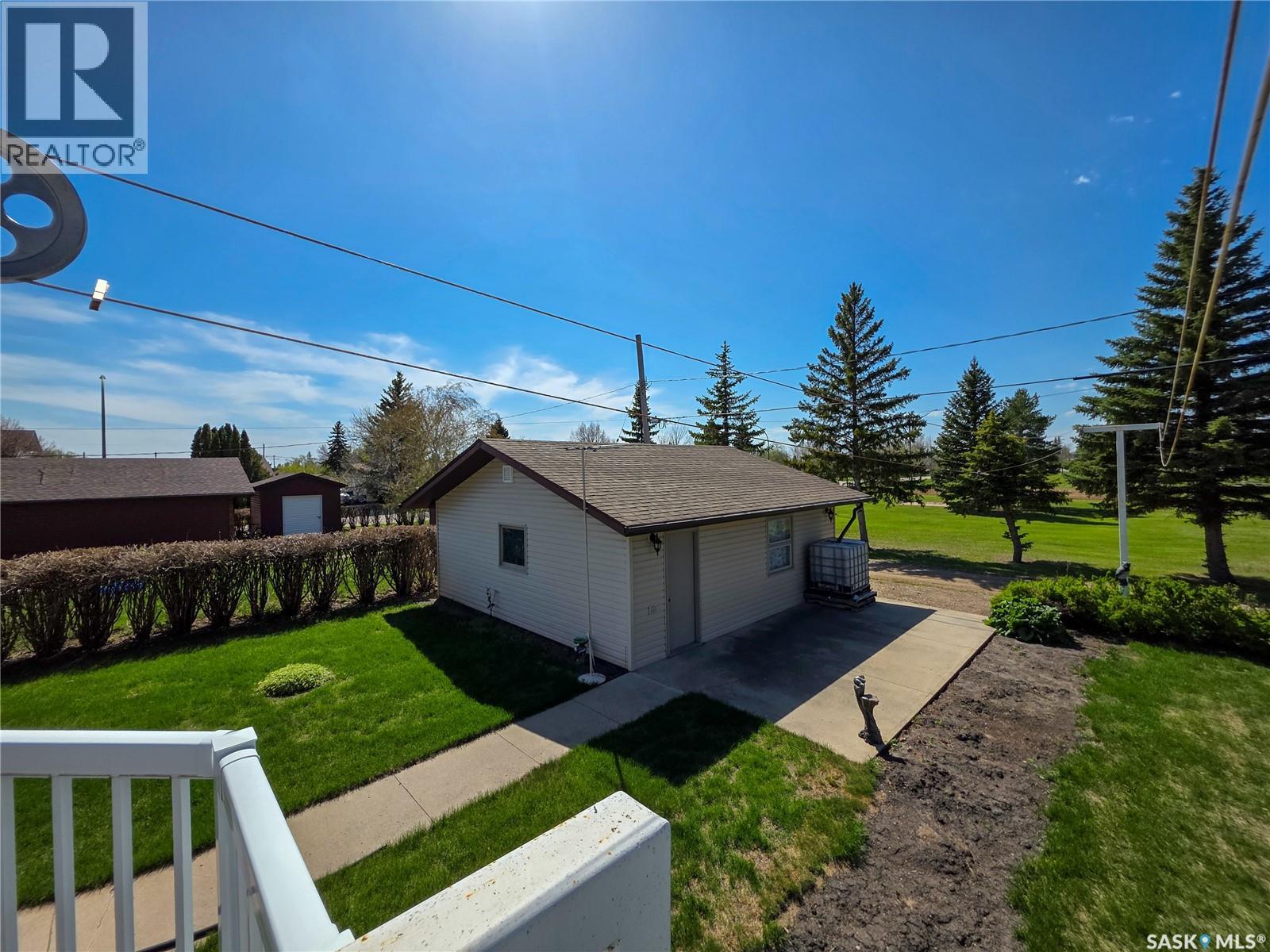 691 10th Avenue W, Melville, Saskatchewan  S0A 2P0 - Photo 8 - SK037455