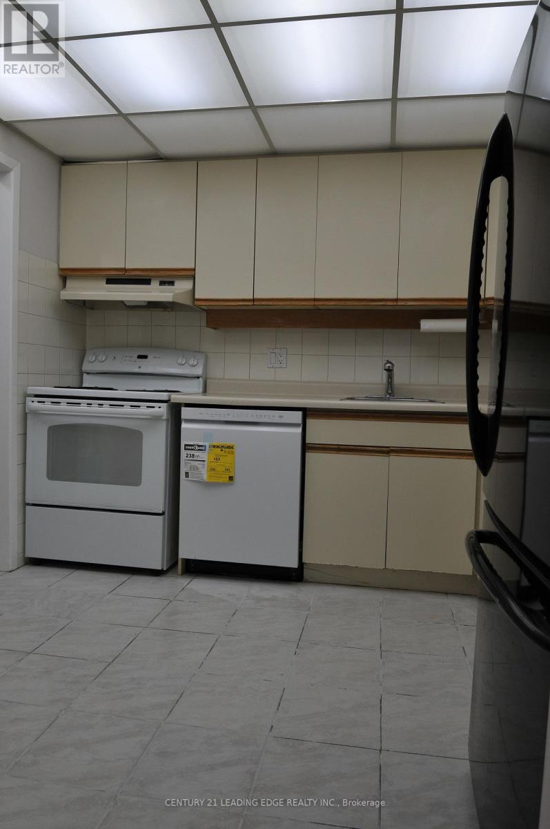 A - 1013 Pape Avenue, Toronto, Ontario  M4K 3V8 - Photo 25 - E13210816