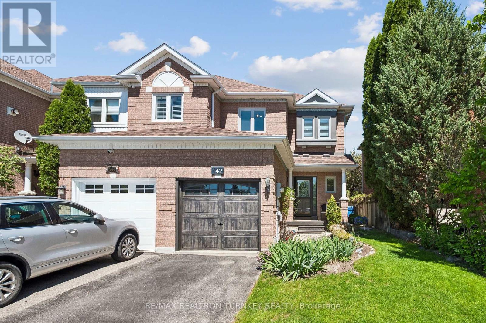 142 DENISE CIRCLE, Newmarket, Ontario