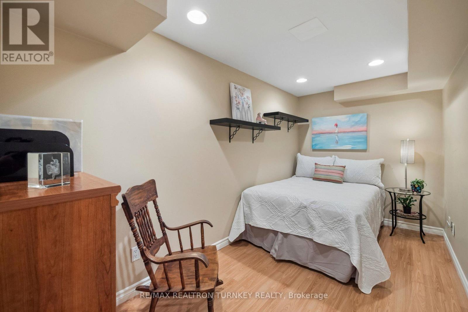 142 Denise Circle, Newmarket, Ontario  L3X 2K1 - Photo 38 - N13210912