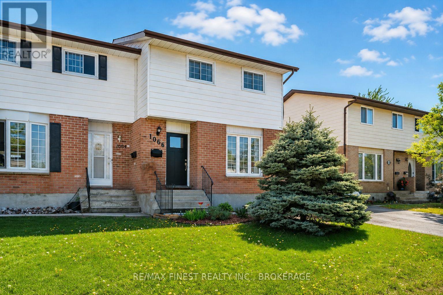 1066 PINEWOOD PLACE, Kingston, Ontario