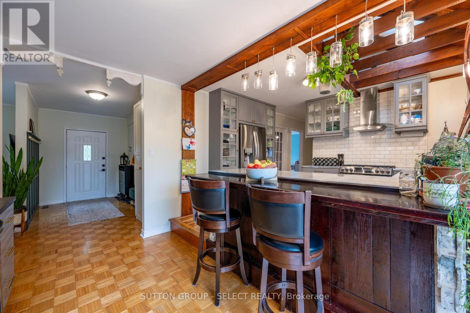 1129 Sunningdale Road E, London North, Ontario  N5X 4B1 - Photo 8 - X13211004