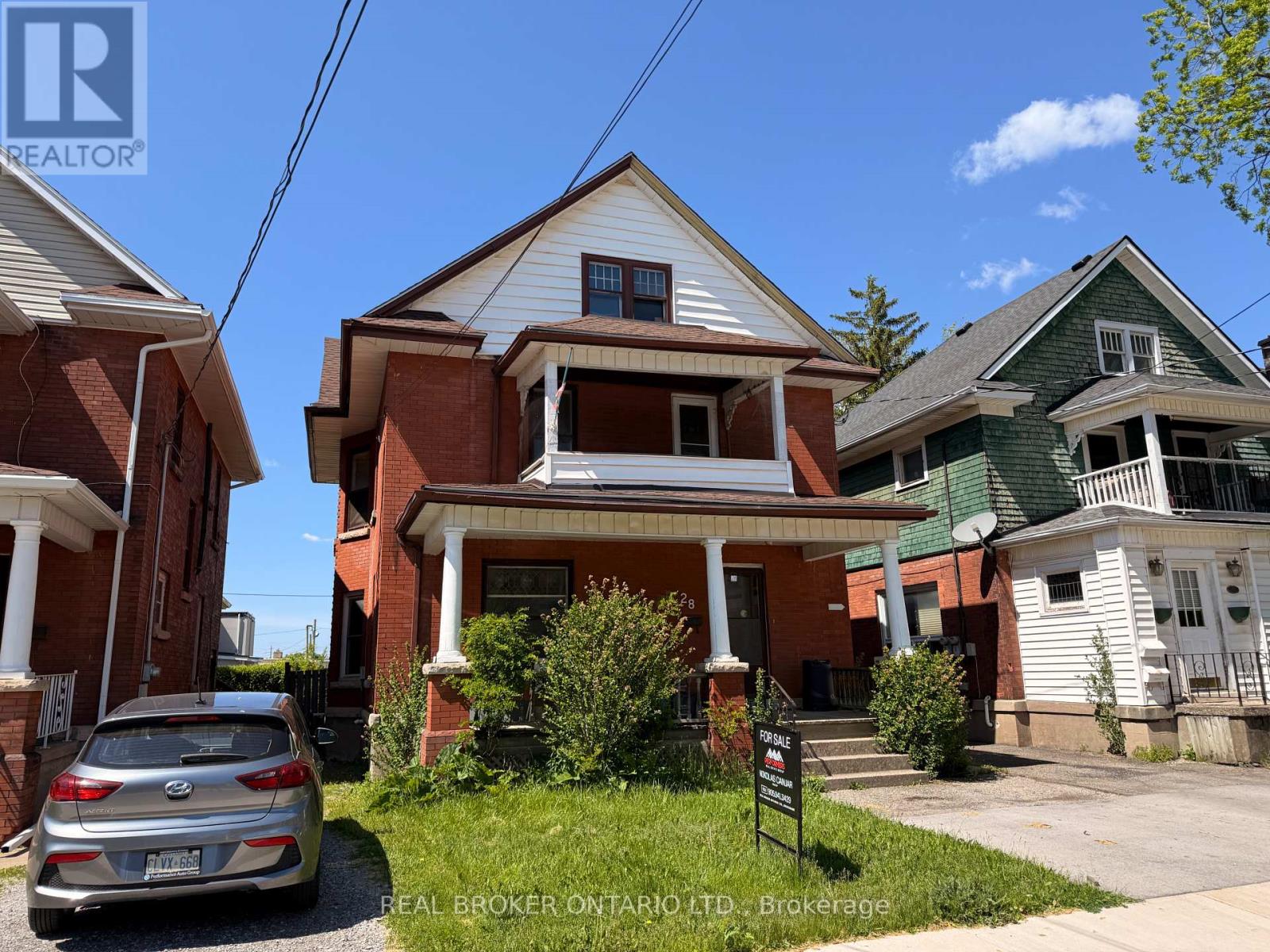 28 Grove Street, Welland, Ontario  L3B 4B4 - Photo 3 - X12815898