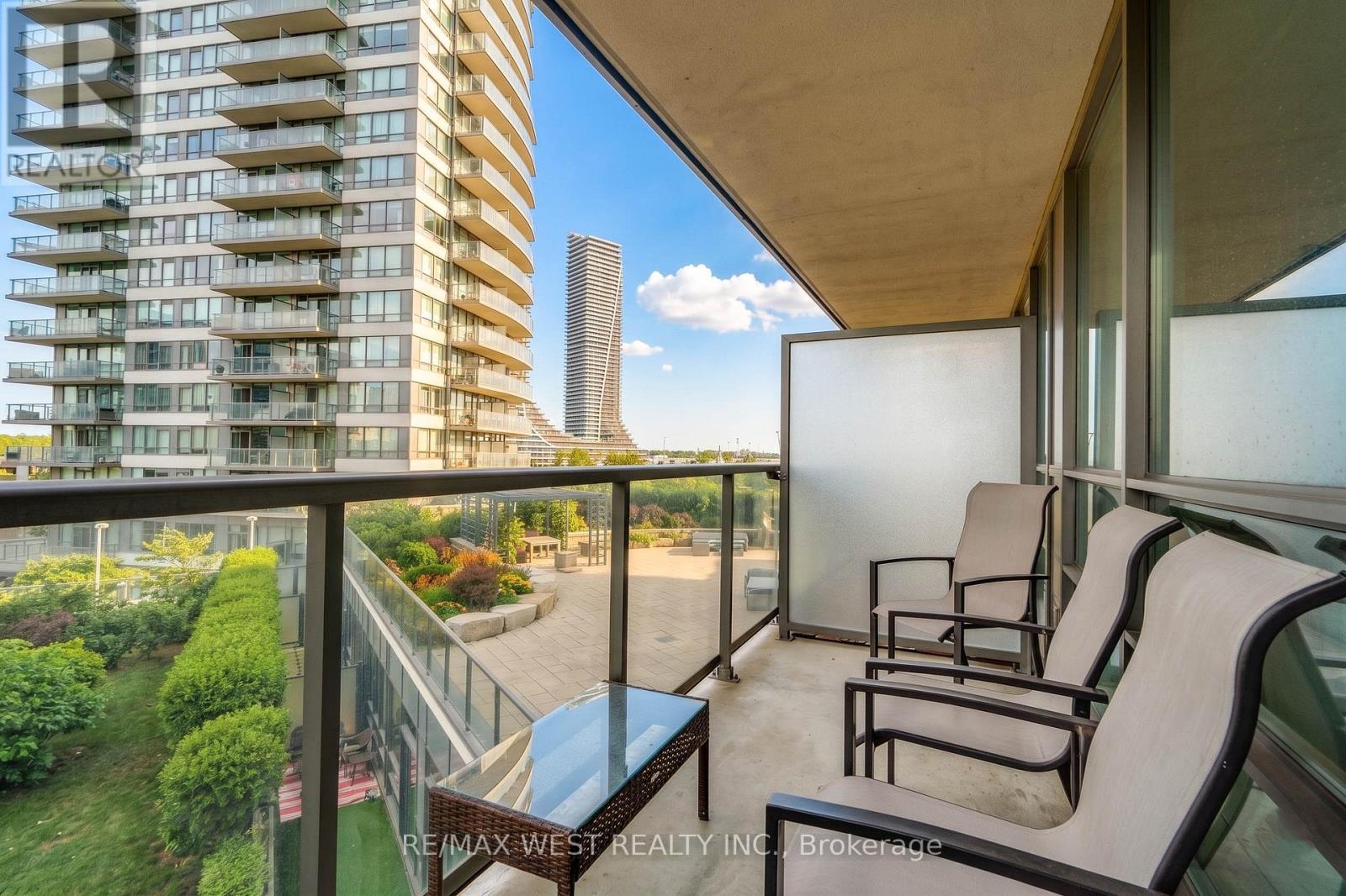 505 - 2240 Lake Shore Boulevard W, Toronto, Ontario  M8V 0B1 - Photo 7 - W13210810