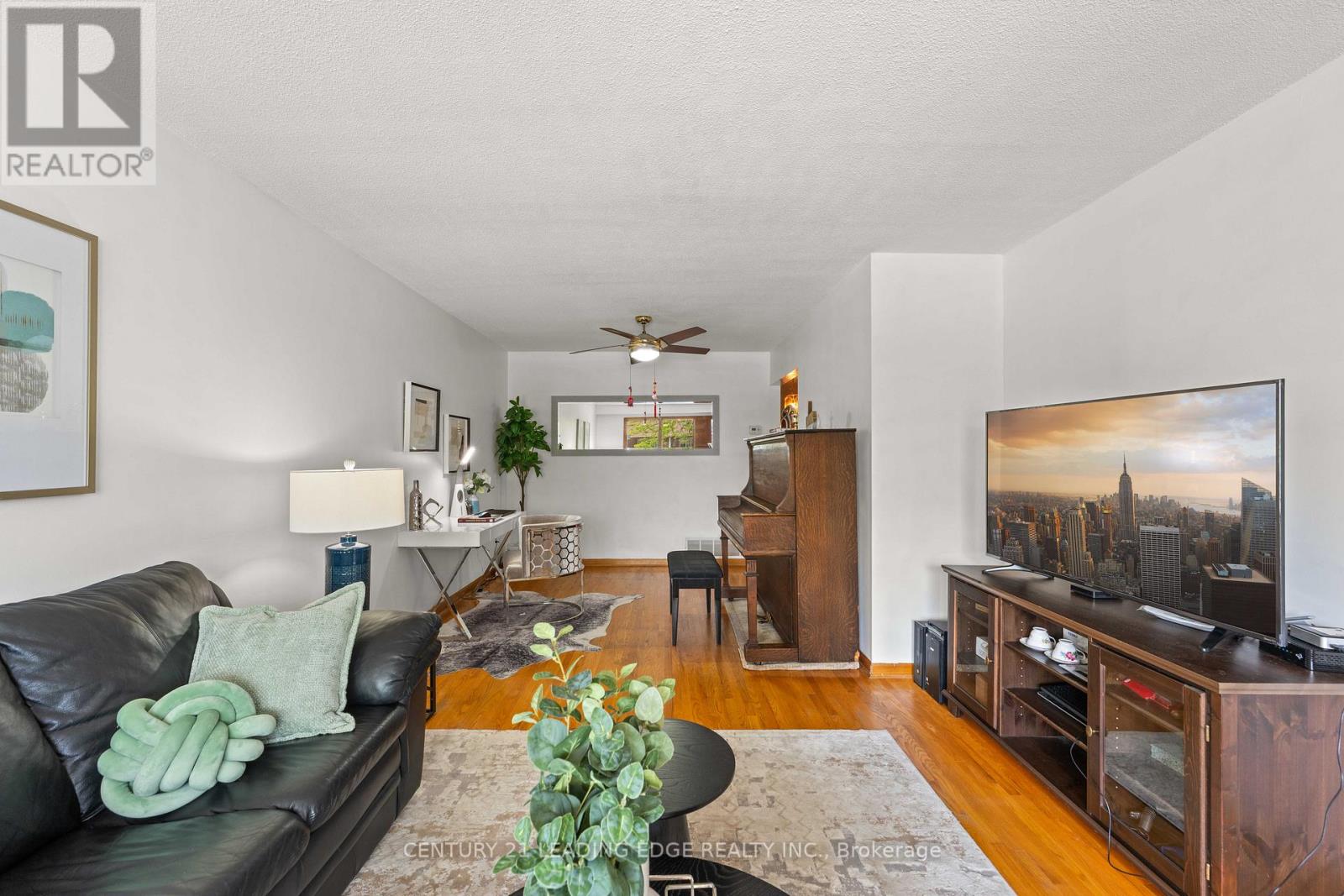 881 Blairholm Avenue, Mississauga, Ontario  L5C 1G5 - Photo 34 - W13210832